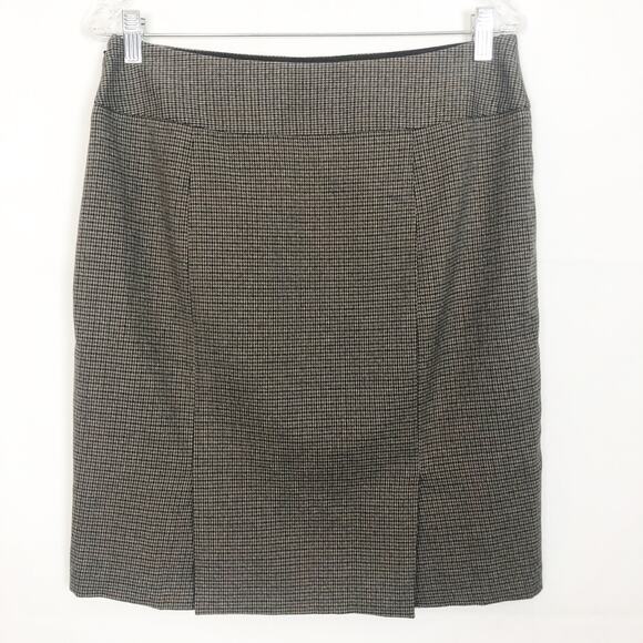 The Limited Collection Mid Rise Twill Skirt Size 8 - Picture 4 of 10
